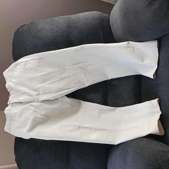 Pants - Picture 2 of 3